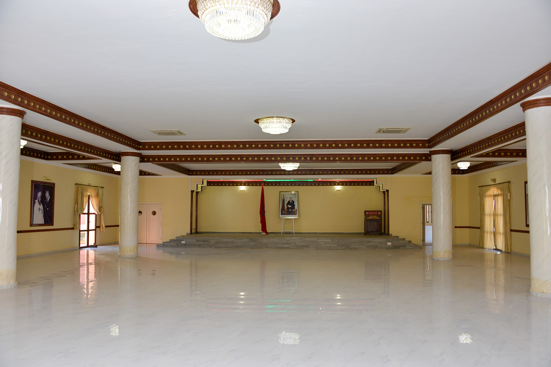 3 Salle de Conférence